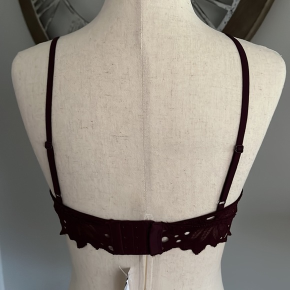 *NWT* Aerie lace bralette Size S.  Color is dark purple/ eggplant - Picture 2 of 3
